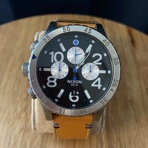 Men’s Nixon 48-20 Chrono Watch